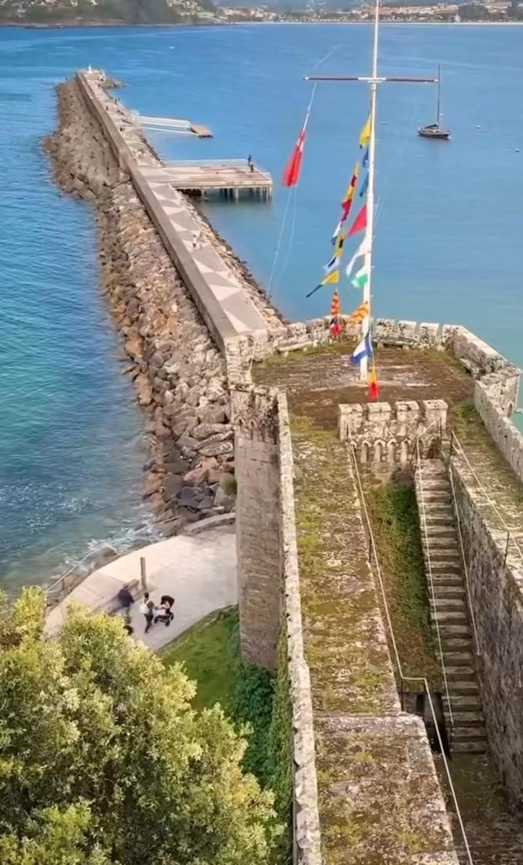 Estudio Impresionantes Vistas Con Terraza Y Piscina Байона Экстерьер фото