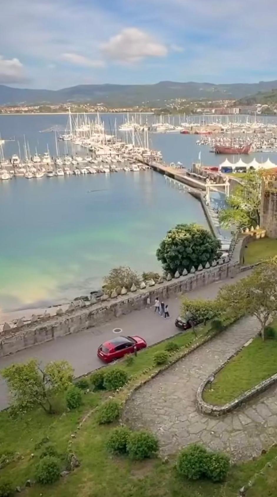 Estudio Impresionantes Vistas Con Terraza Y Piscina Байона Экстерьер фото
